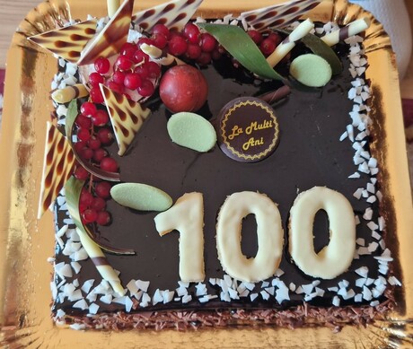 Comunitatea noastră o celebrează, astăzi, pe doamna Maria Herman, la împlinirea venerabilei vârste de 100 de ani!